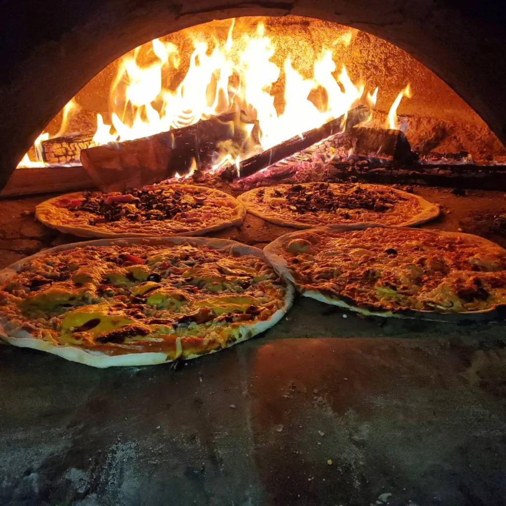 pizza feu de bois salon de provence