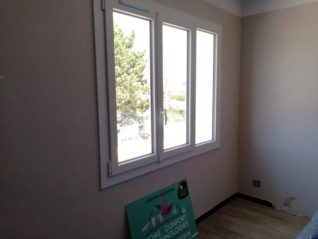 Installation de menuiserie en aluminium sur mesure entre Nîmes et Remoulins dans le Gard