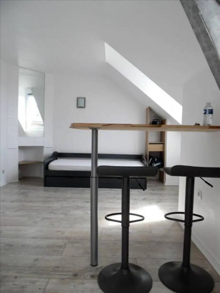 Situé au 4ème étage