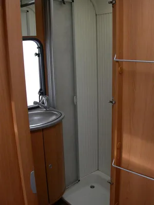 VEND Camping Car profile DETHLEFFS Fortero 6975