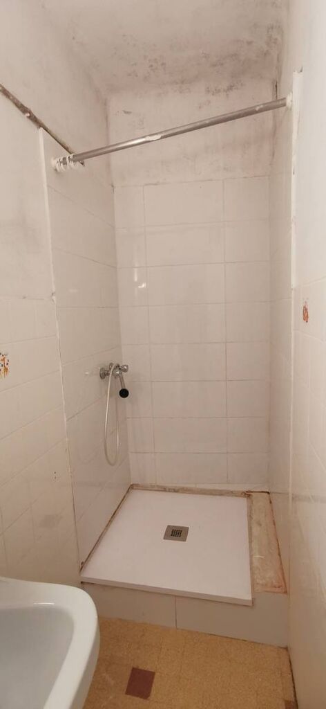 Cassis centre historique appart à rénover