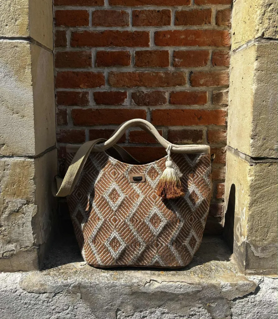 Sac les Tropéziennes disponible chez Evasion Eu