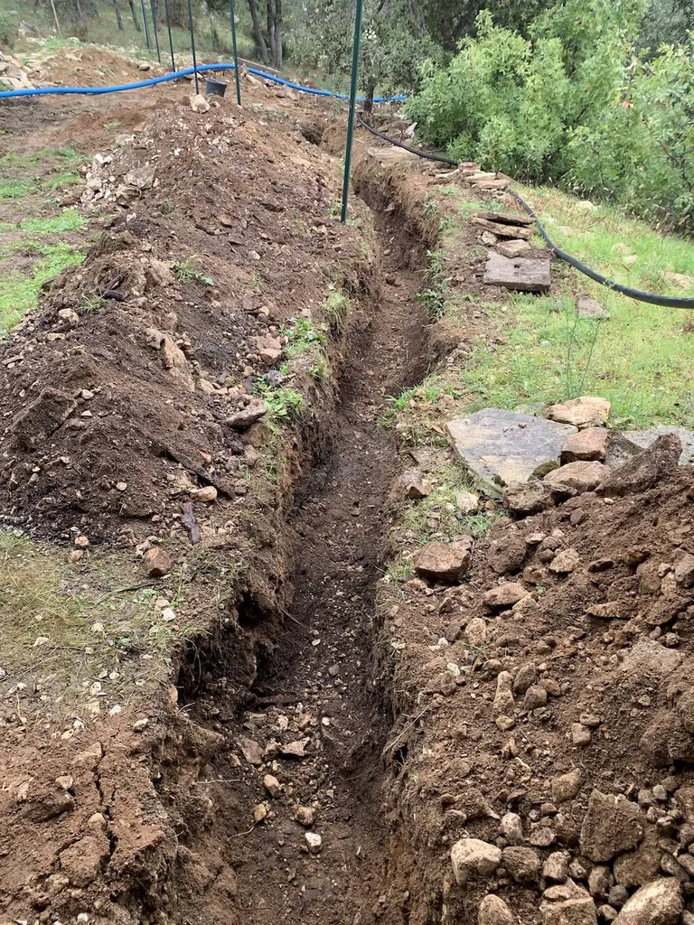 Prestation de rénovation d'adduction d'eau potable dans le Luberon
