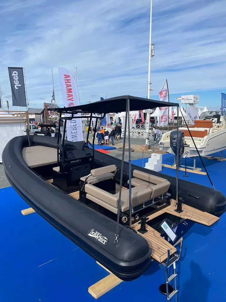 Semi rigide moins de 7 mètres à vendre au Pouliguen en Loire Atlantique