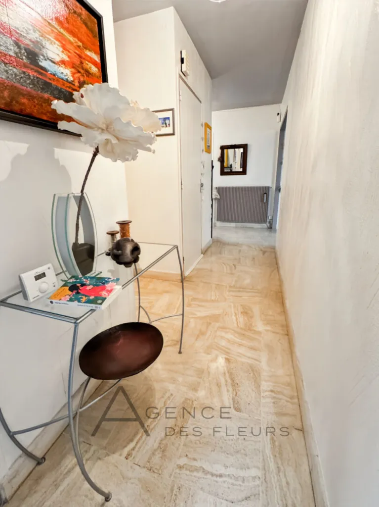 A vendre, maison familiale de 159 m2 sur un terrain de 1509 m2 située à Saint-Pierre-des-Fleurs