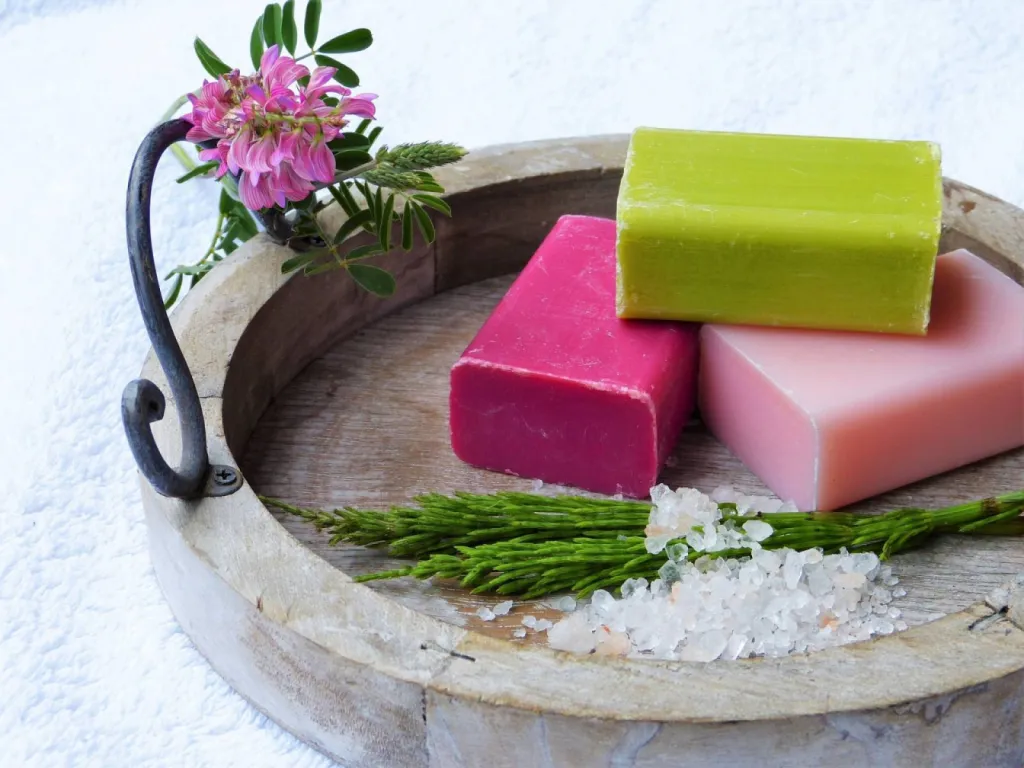 Découvrez la Savonnerie de Cassis : Artisanat Naturel et Biologique