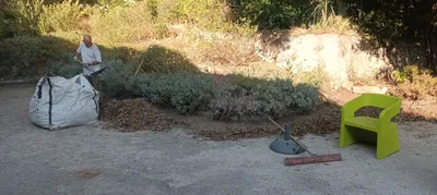 Mise en securite d un jardin dans.un centre pourenfants.