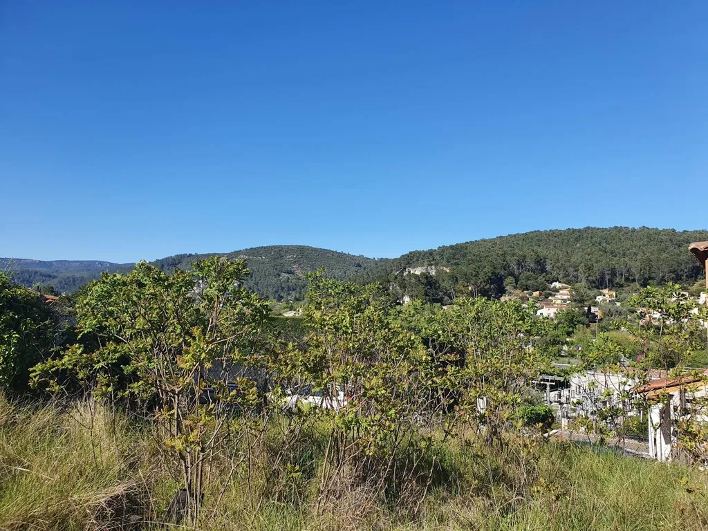 Construire une maison dans le Var