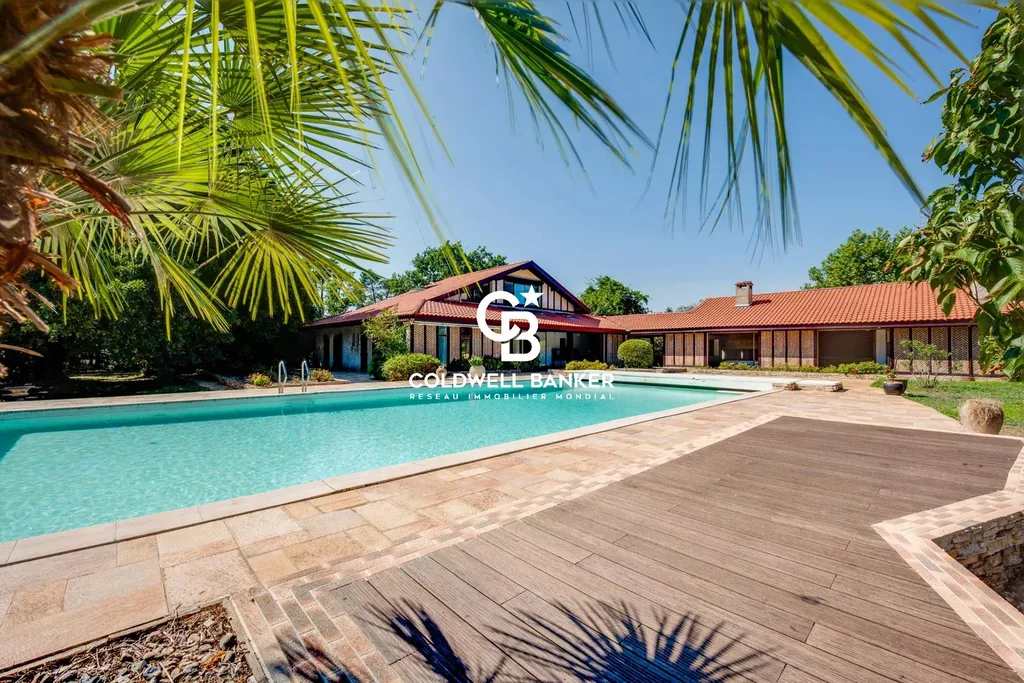 Entre Capbreton et Hossegor - Propriété au cœur d’un parc de 6 000 m², entre golf et océan