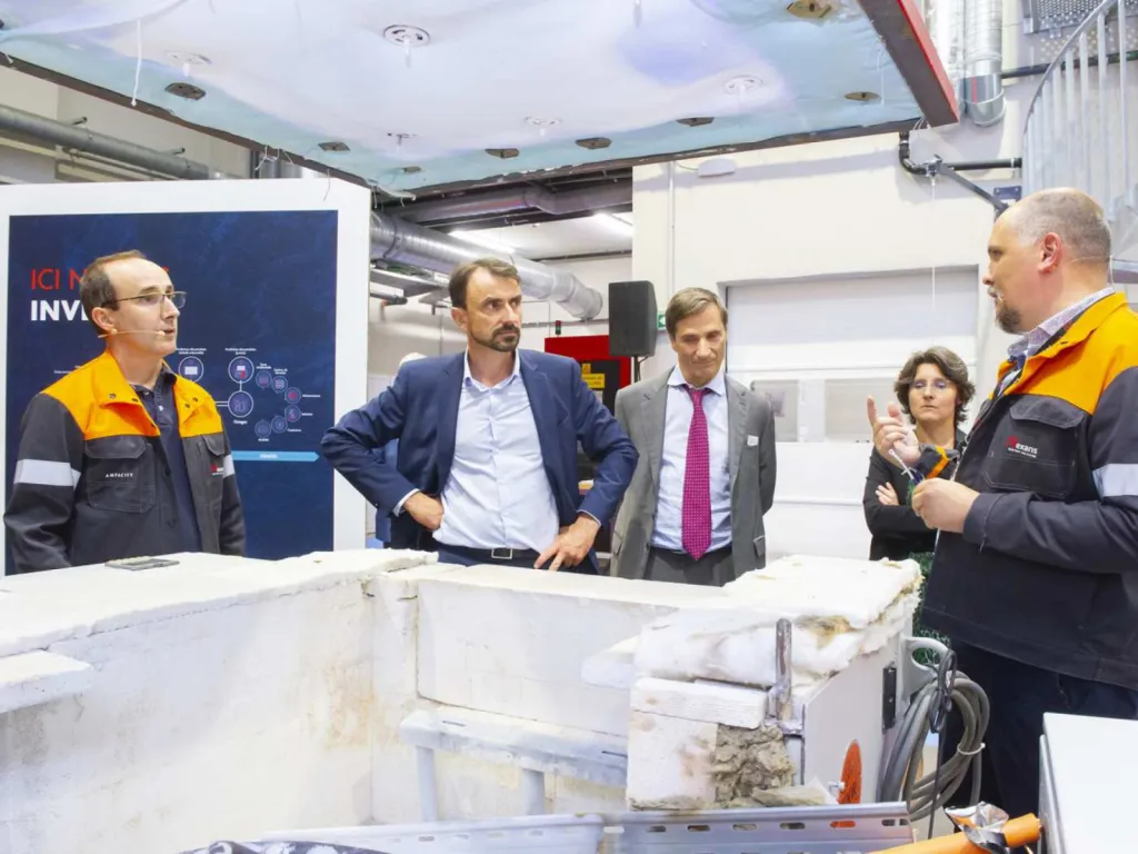 photographe reportage événementiel pôle mondial d'innovation dédié à l'électrification décarbonée