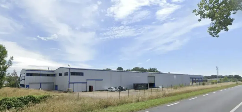 TANCARVILLE - Locaux d’activités de 3 300 m²