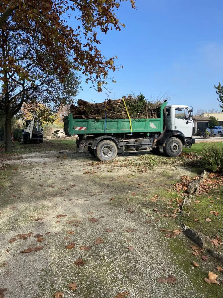 Réalisation d'un mur de cloture sur cavaillon