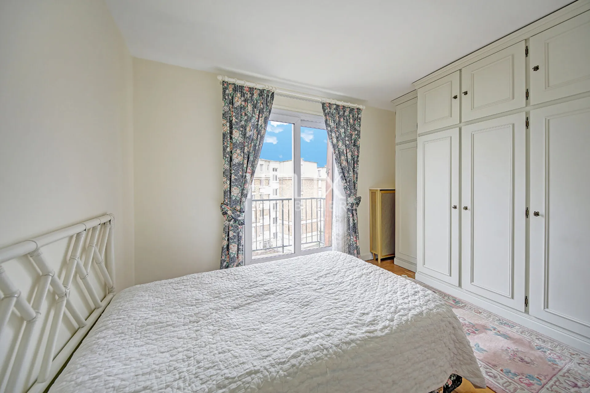 Magnifique appartement en dernier étage avec terrasse et ascenseur au Vésinet