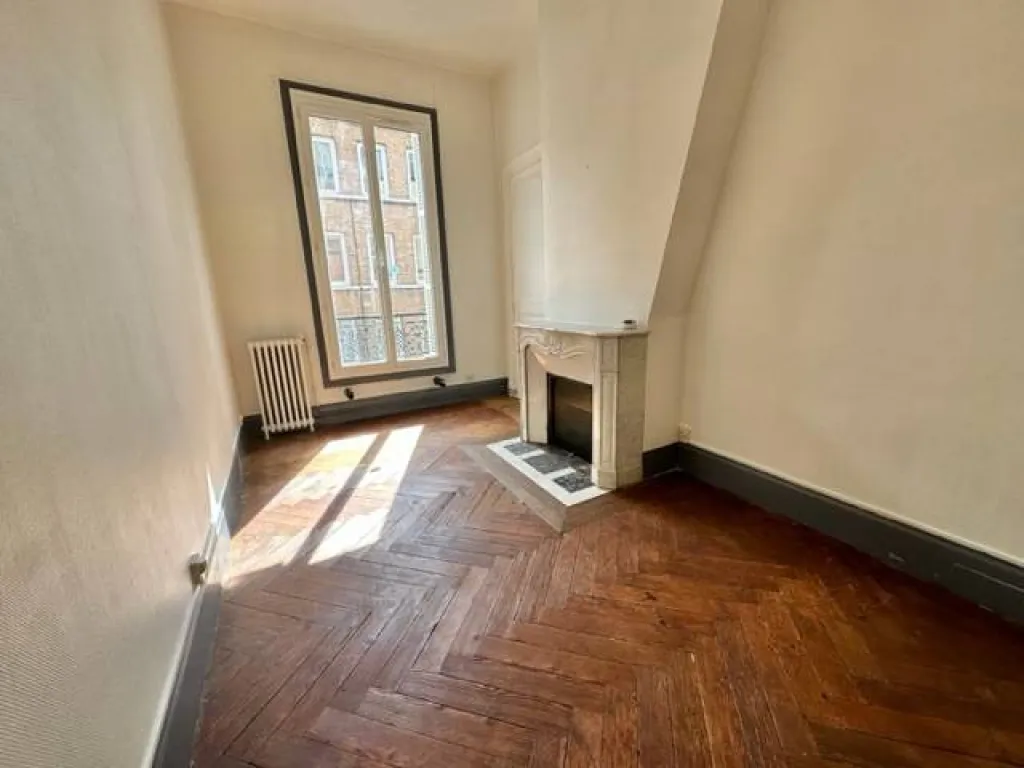 A vendre bel appartement de 70 m² au 1er étage d'une résidence calme et sécurisée