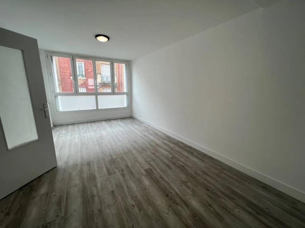 Devis pose de sol PVC par un artisan au Havre