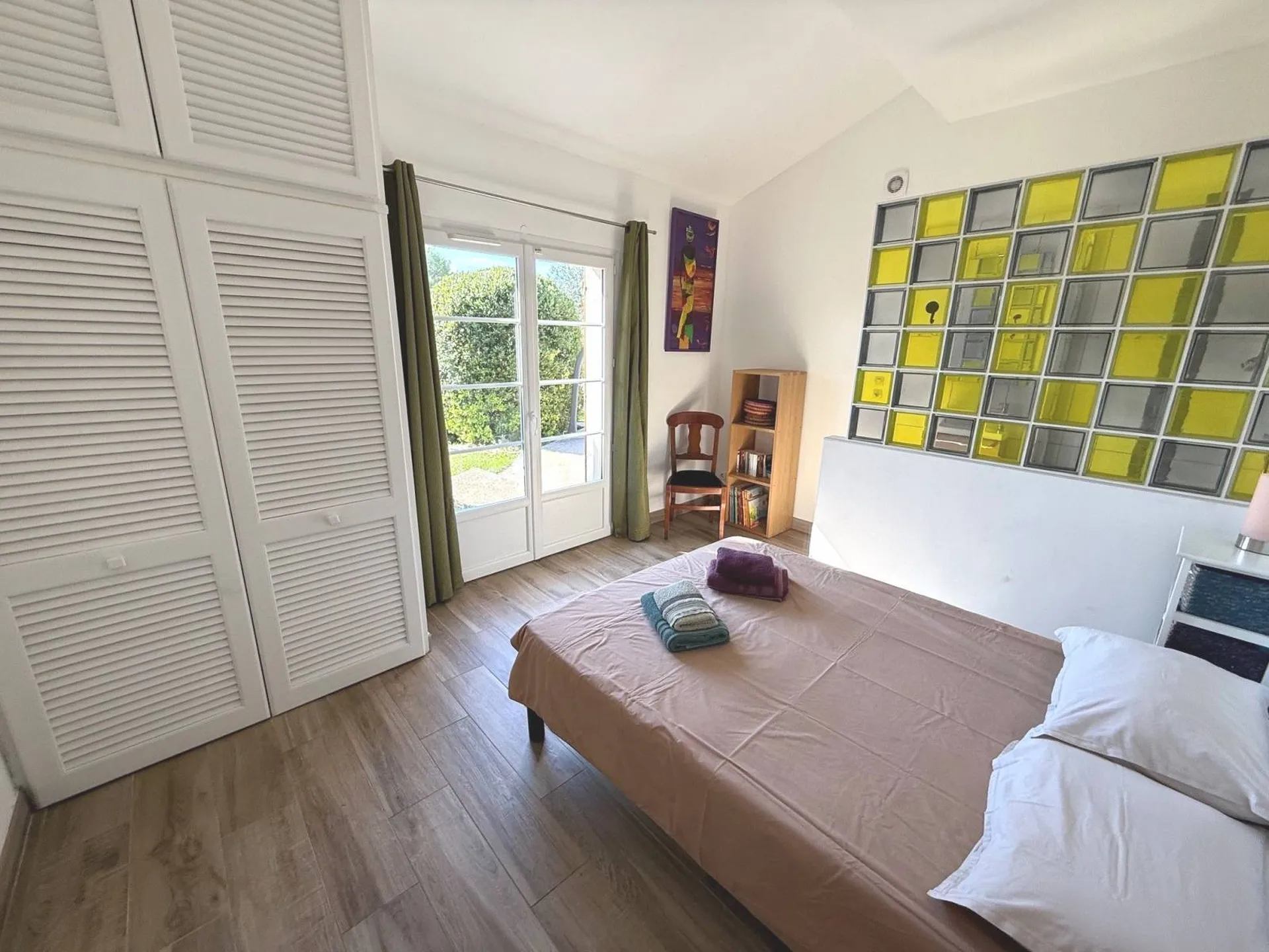 Prestations de qualité pour cette maison située dans un environnement calmee