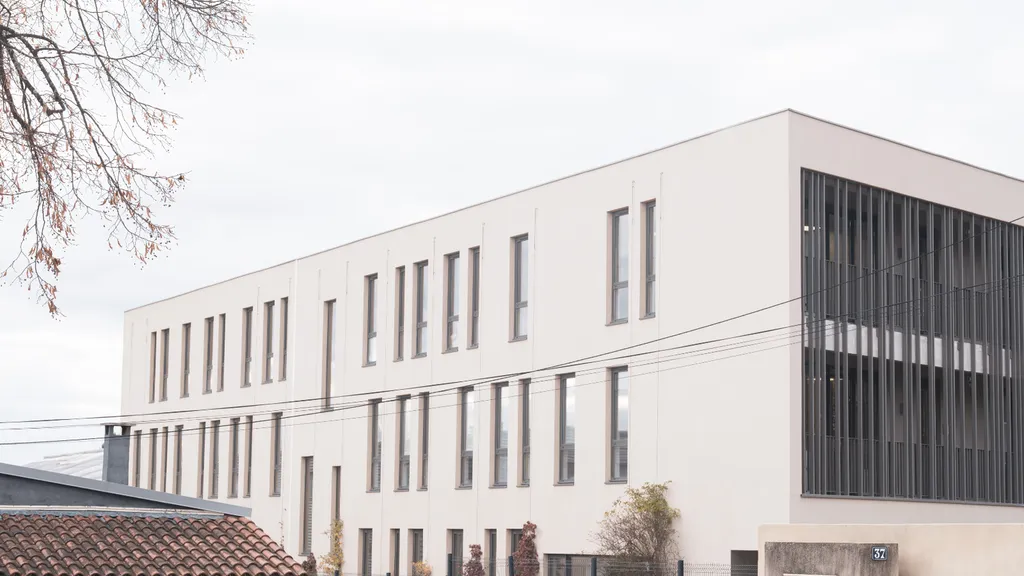 Programme immobilier à usage de bureaux  à Venelles - OFFICE 90° - programme livré