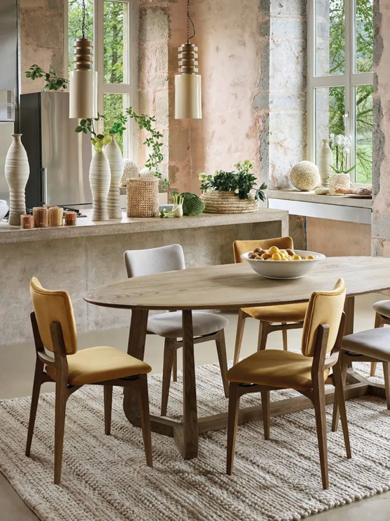 Table de salle à manger avec chaises en chêne Blanc d'Ivoire en vente sur commande dans votre Boutique Inspirations d'Intérieurs