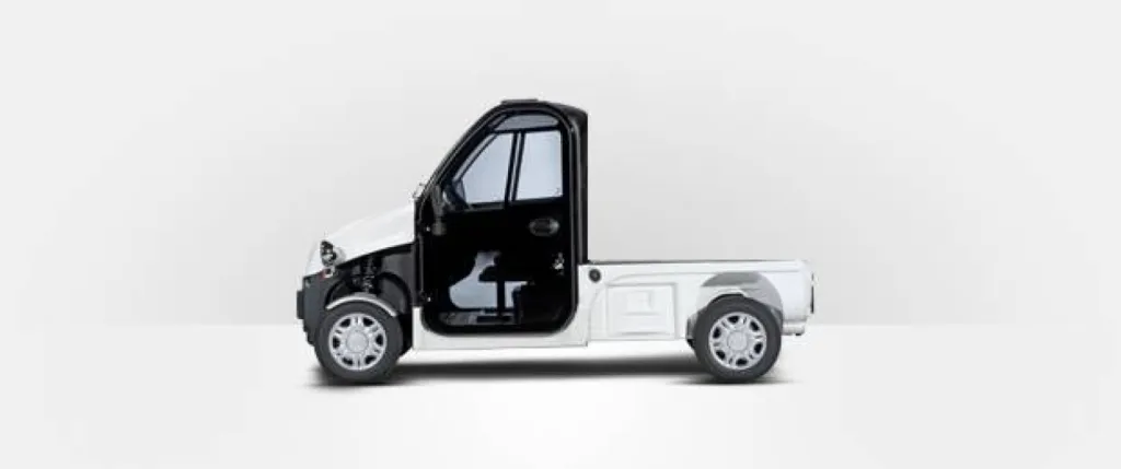 Vente utilitaire sans permis LIGIER PROFESSIONAL PULSE 4 version longue sur Toulon Var 83