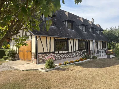 En vente - Maison Normande d’environ 140 m² – 4 chambres - Terrain clos et arboré de 1 396 m²