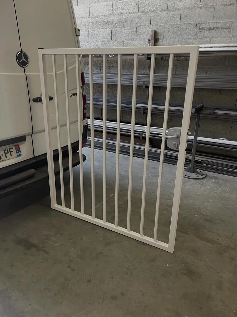 Fabrication et pose d'un portail ou d'un portillon en acier thermolaqué à Noé en Haute-Garonne
