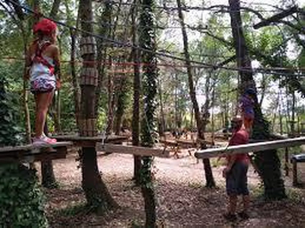 Parc azimt à Portiragnes à 5 km de Vias Plage bord de mer