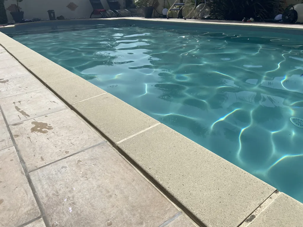 Changement de liner gris clair à Biganos