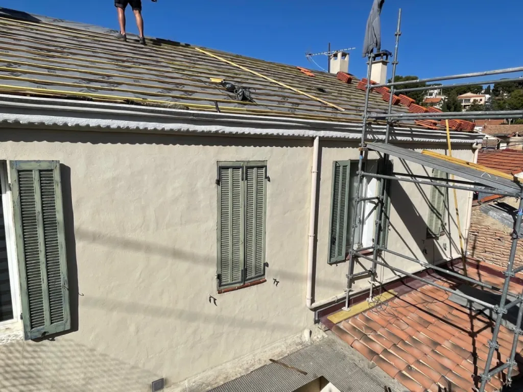 Nouvelle réfection de toiture de maison près de Martigues
