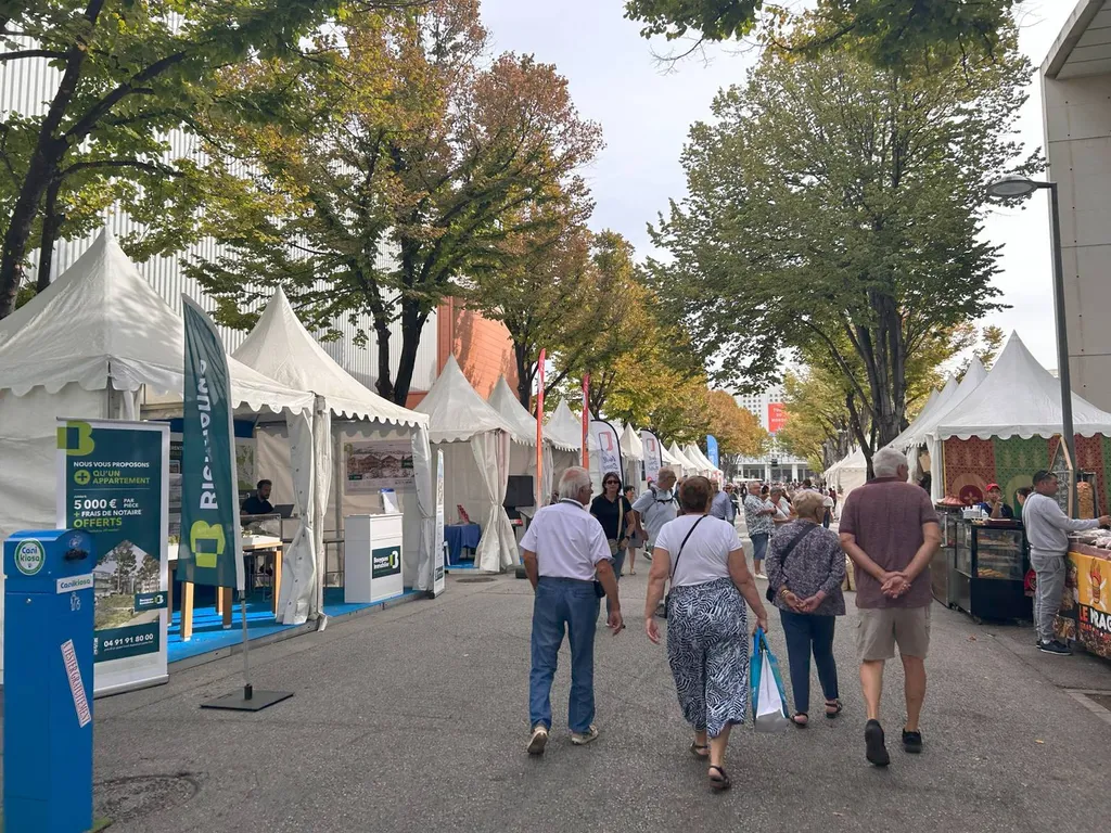 Installation en cours sur la Foire de Marseille 2024