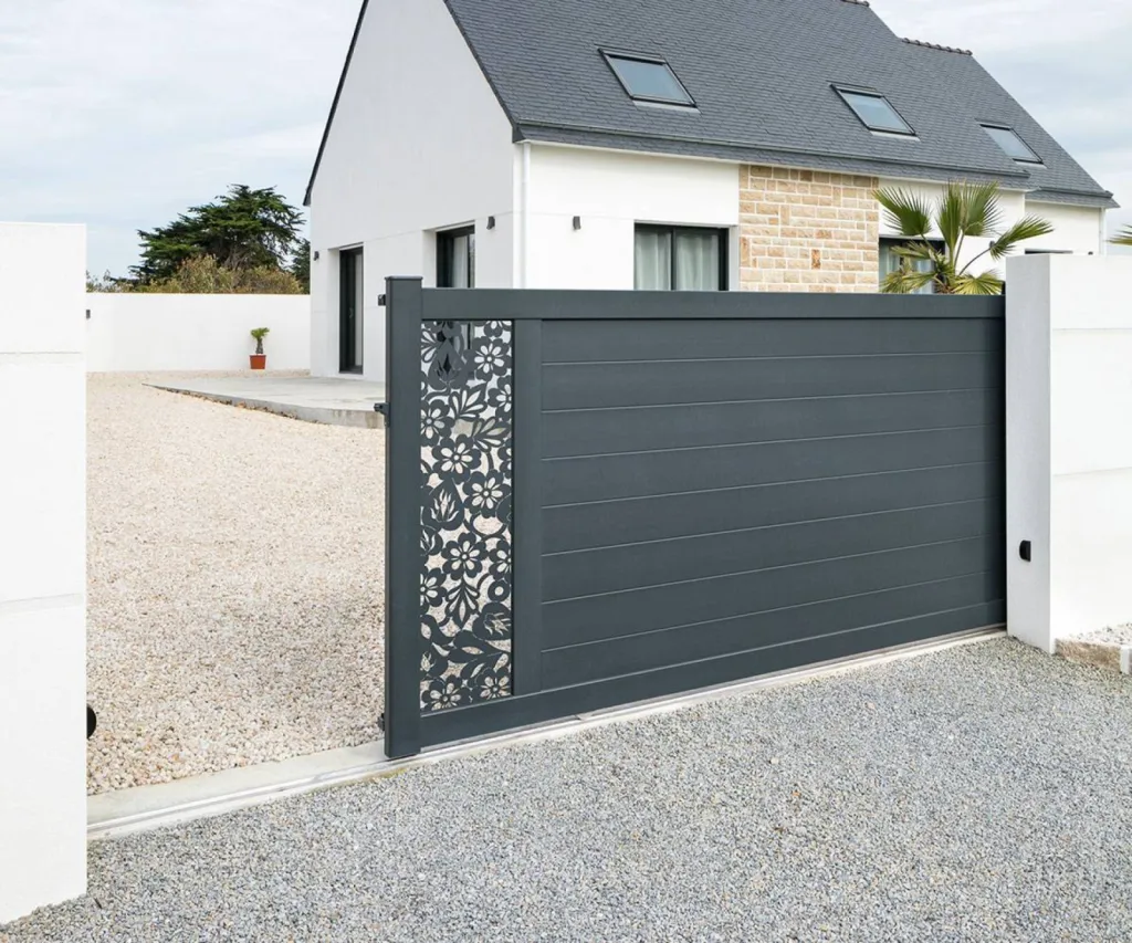 Pose de portail sur mesure en aluminium pélissanne Pose de portail sur mesure en aluminium pélissanne
