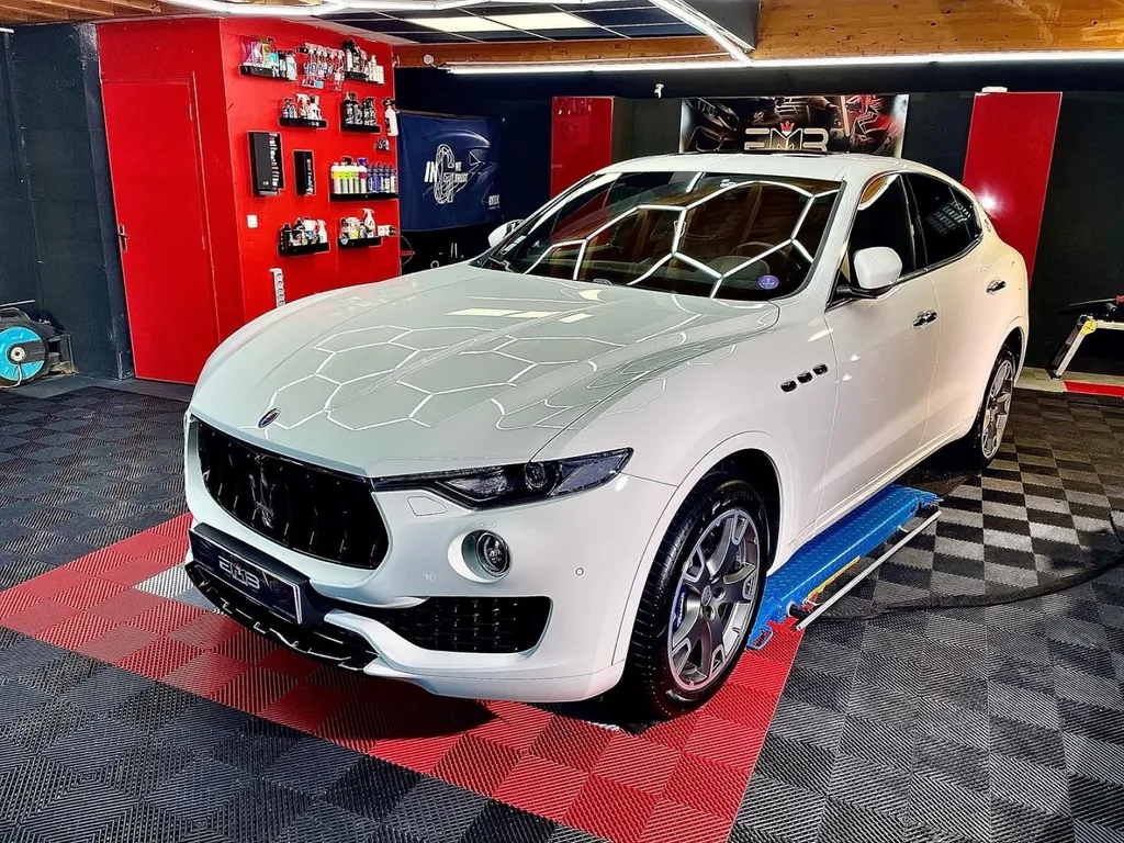 Protection traitement céramique eculy Maserati Levante