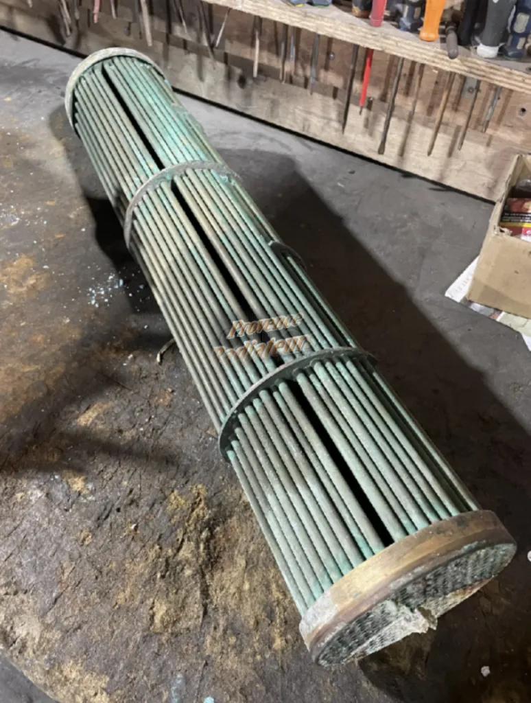 Révision d'échangeurs de température YANMAR par un professionnel à Marseille.