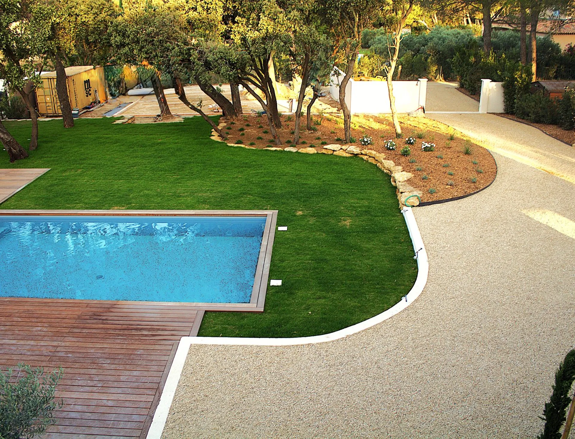 Conception et aménagement d'un jardin a Pelissanne