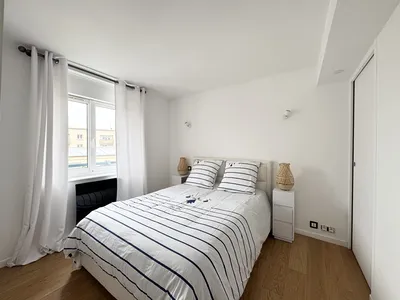 A louer en exclusivité à Saint Germain en Laye, un bel appartement meublé deux pièces de 38,11M2 situé au 3ème étage d'un immeuble bien entretenu.