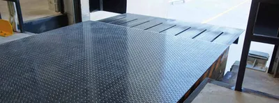 Niveleur de Quai Télescopique RH21 & RH31 : La Référence Inkema installée par FIP