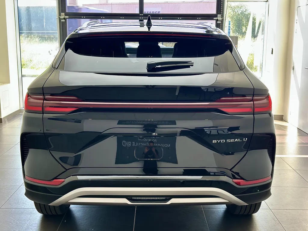 Partenariat BYD – Traitement céramique et detailing haut de gamme à Lyon proche Ecully 