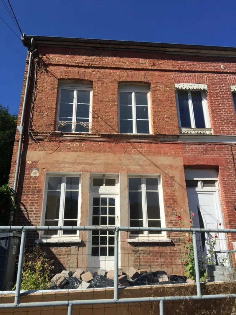 A acheter maison de ville a restaurer proche de caudebec les elbeuf 76