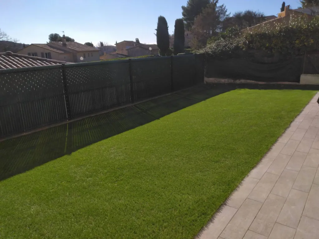 Nos prestations sur le secteur deà Salon-de-Provence proche Pélissanne