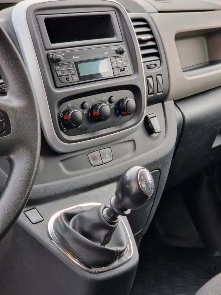 RENAULT TRAFIC L2H1 1300KG DCI 120 GRAND CONFORT OCCASION PRES DE TOULOUSE EN OCCITANIE