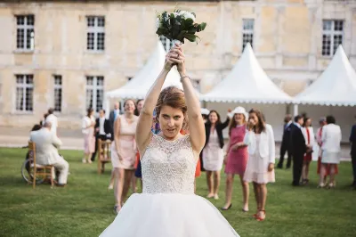 wedding with marquee in castle near to paris