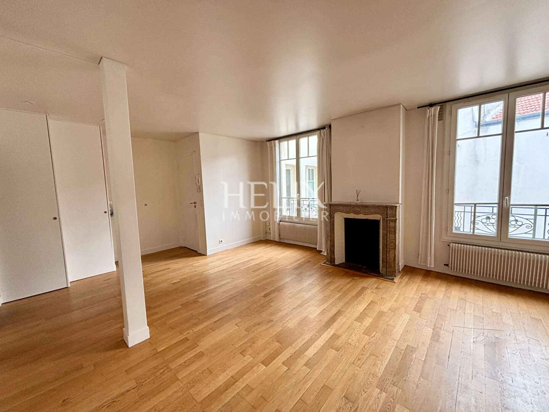 Appartement avec le charme de l'ancien en plein coeur de Saint Germain En Laye 3 pièce(s) 62M2.