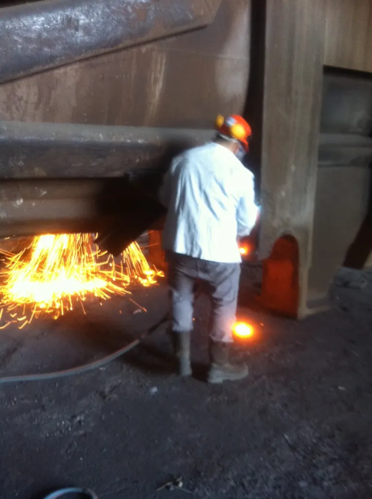 TRAVAUX DE MAINTENANCE INDUSTRIELLE ET ARRET D'UNITES A MARTIGUES 13