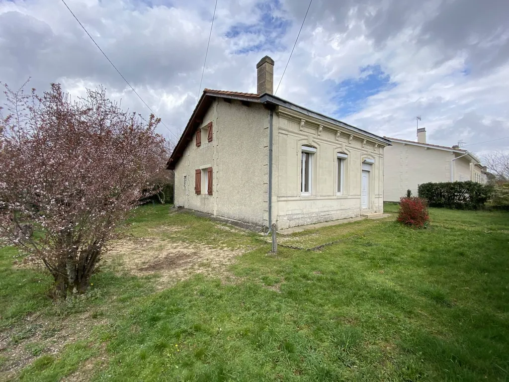 Maison 1 pièce 18 m² · à Saint-Médard-en-Jalles · 18 m² · 418 000 €
