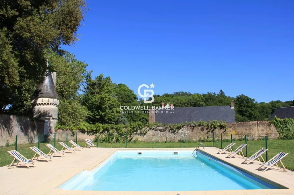 immobilier bien historique acheter un chateau avec des dépendances