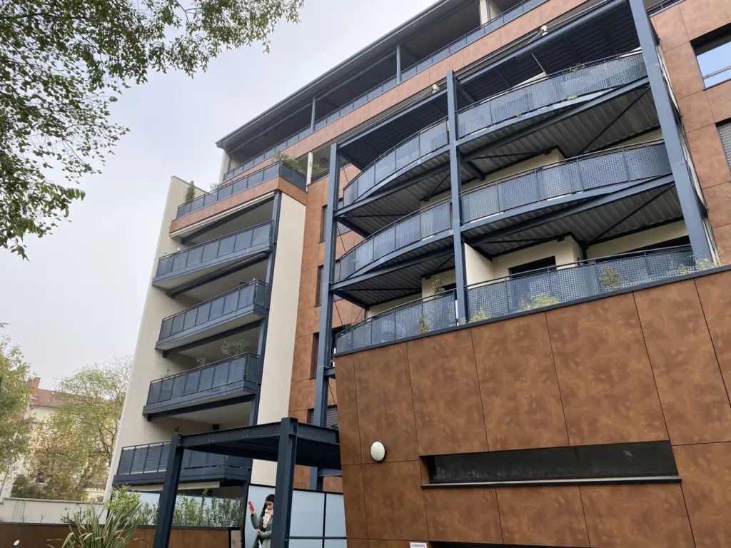 Entreprise spécialisée dans la détection de fuite et la gestion des sinistres liés à l'eau pour les syndics de copropriété à Orléans dans le Loiret