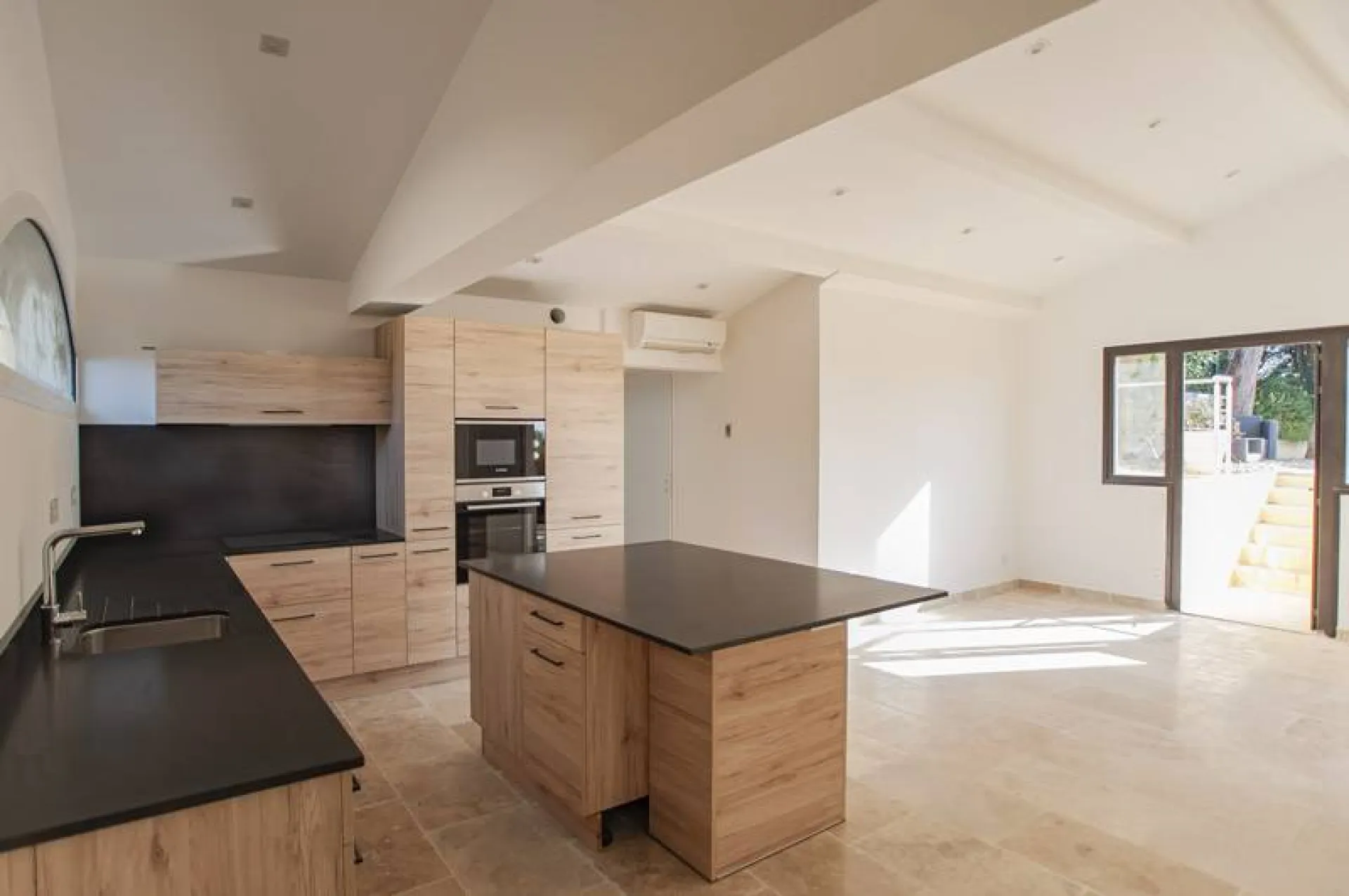 Devis rénovation complète d'un appartement à Bormes-les-mimosas