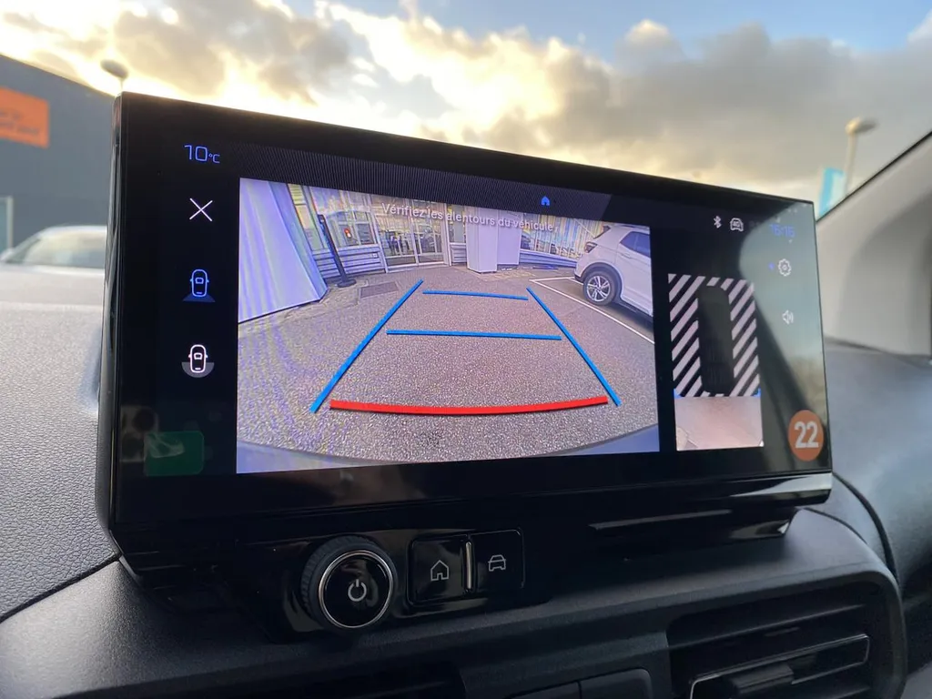 Achat Peugeot Partner occasion La Frénaye : utilitaire diesel boîte automatique disponible proche du Havre (76)