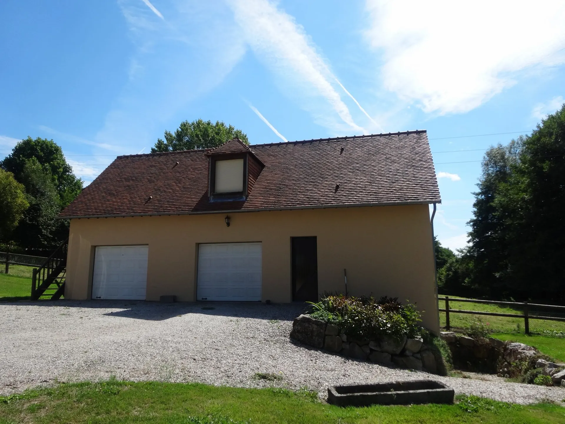 Dépendance Terres et Demeures de Normandie Pays d'Auge 1