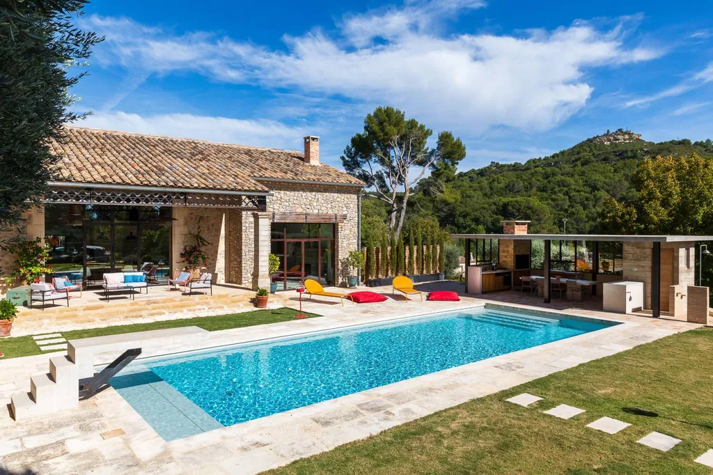 réalisation d'une piscine traditionnelle 13300 Salon-de-Provence