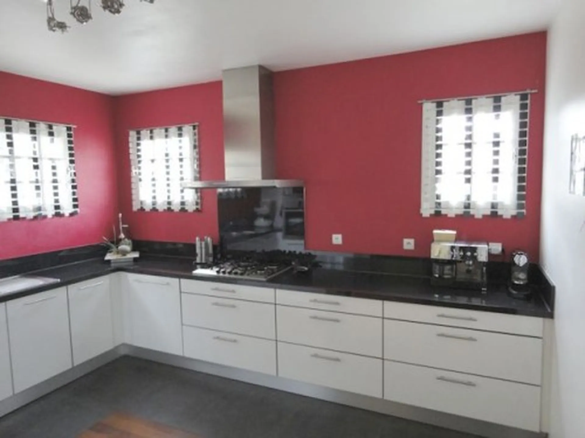  Beau logement à vendre 4 de plain pied Roquefort La Bédoule proche commodités